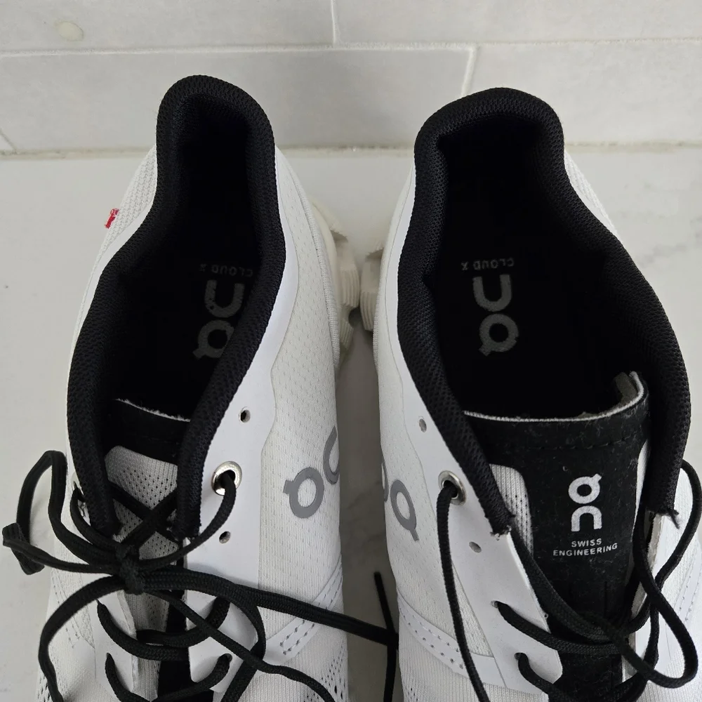 On Cloud X Athletic Running Shoe Men's Size 11 White Black - Picture 5 of 10